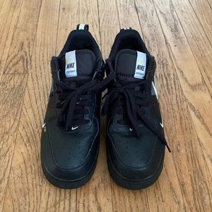 Black Nike Air Force